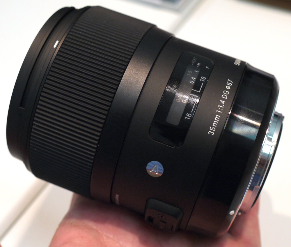 Sigma 35mm f/1.4 DG HSM Lens HandsOn ePHOTOzine