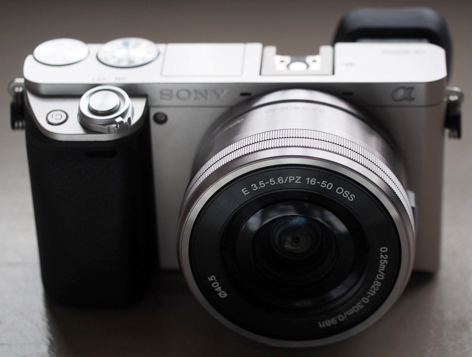 Sony Alpha a6000 Images