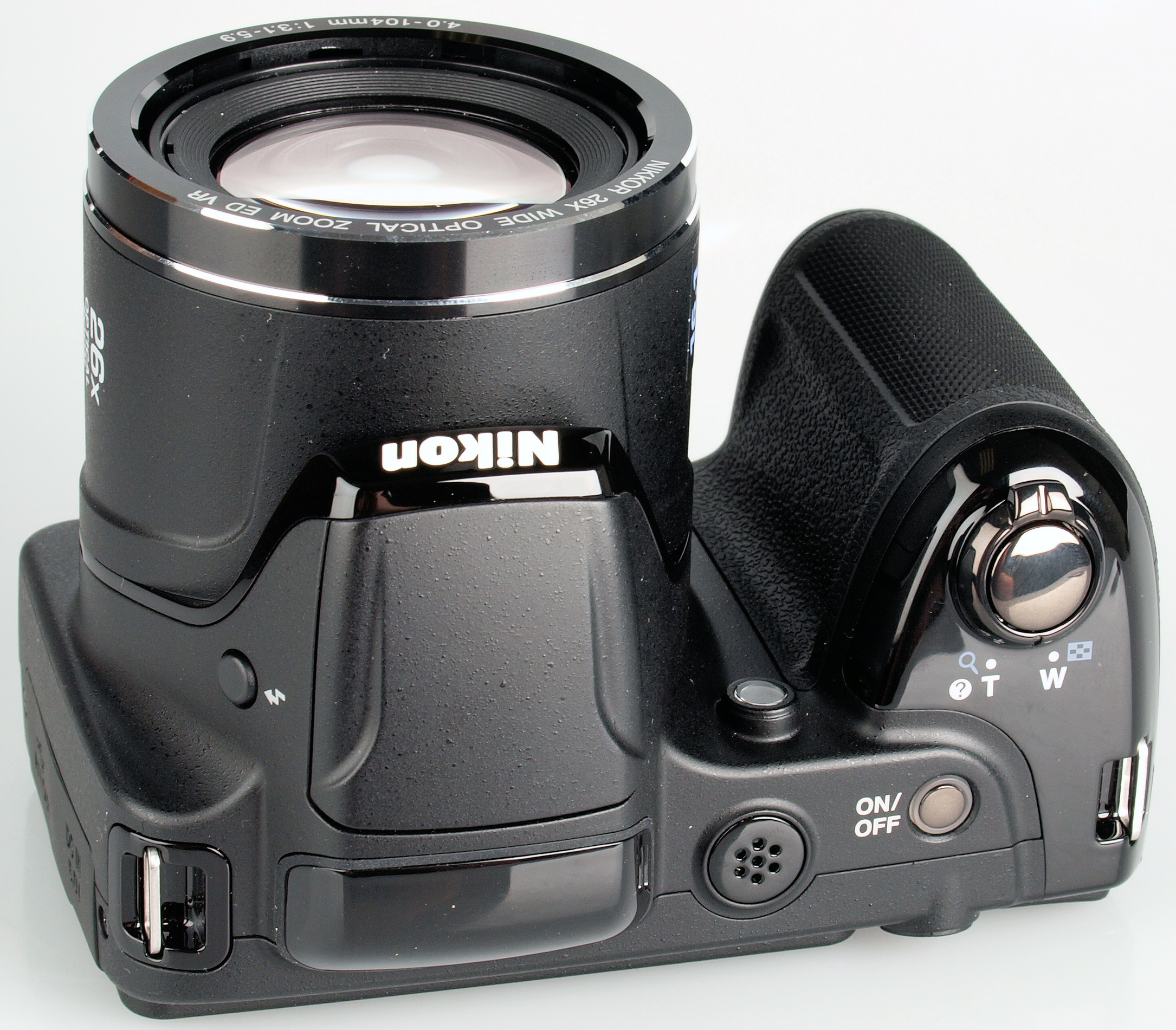 Nikon Coolpix L320 Images