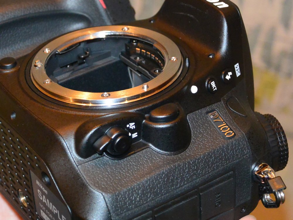 Nikon D7100 DSLR Hands-On Preview | ePHOTOzine