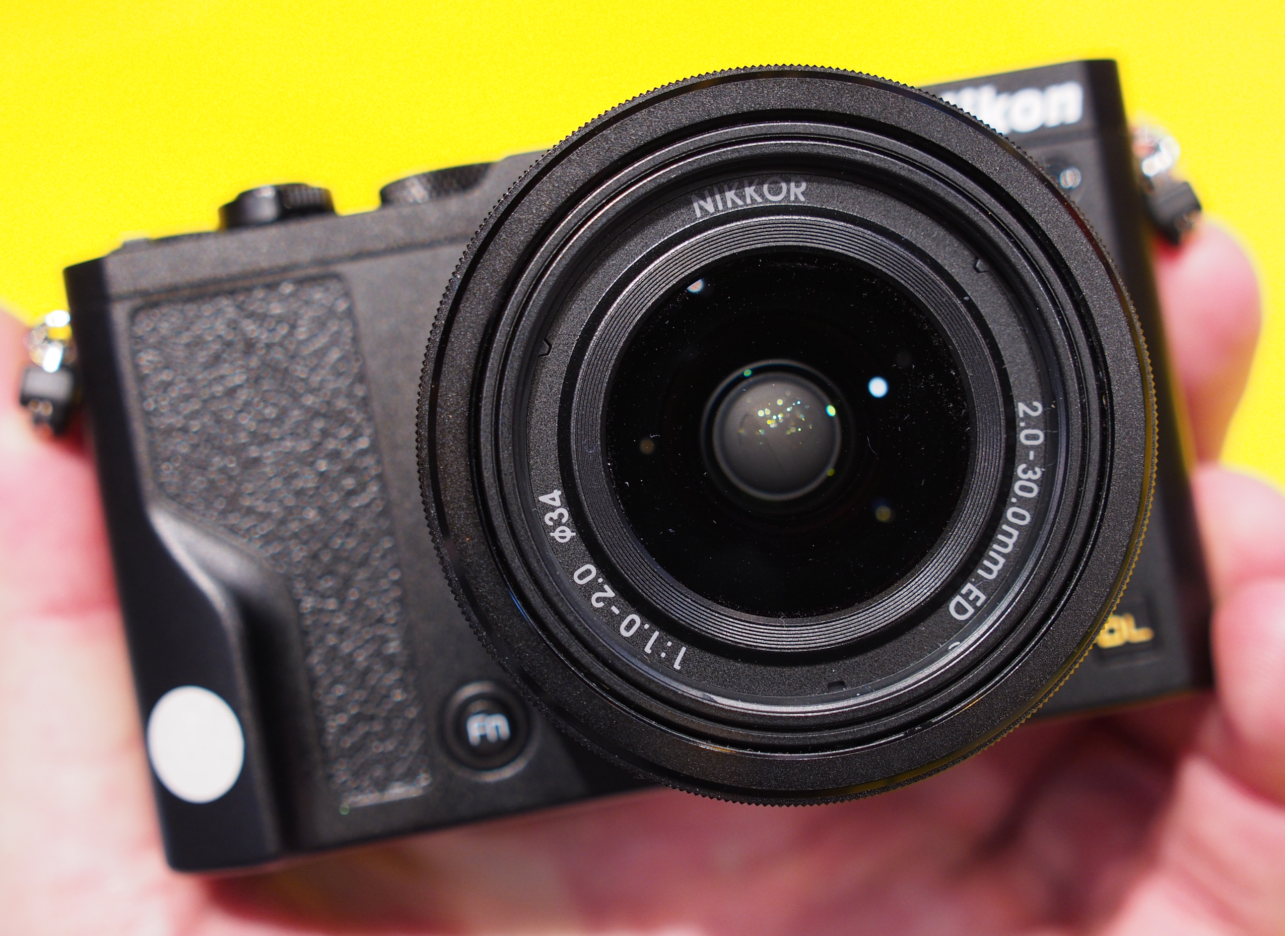 https www ephotozine com article nikon dl18 50 dl24 85 dl24 500 hands on preview 29078