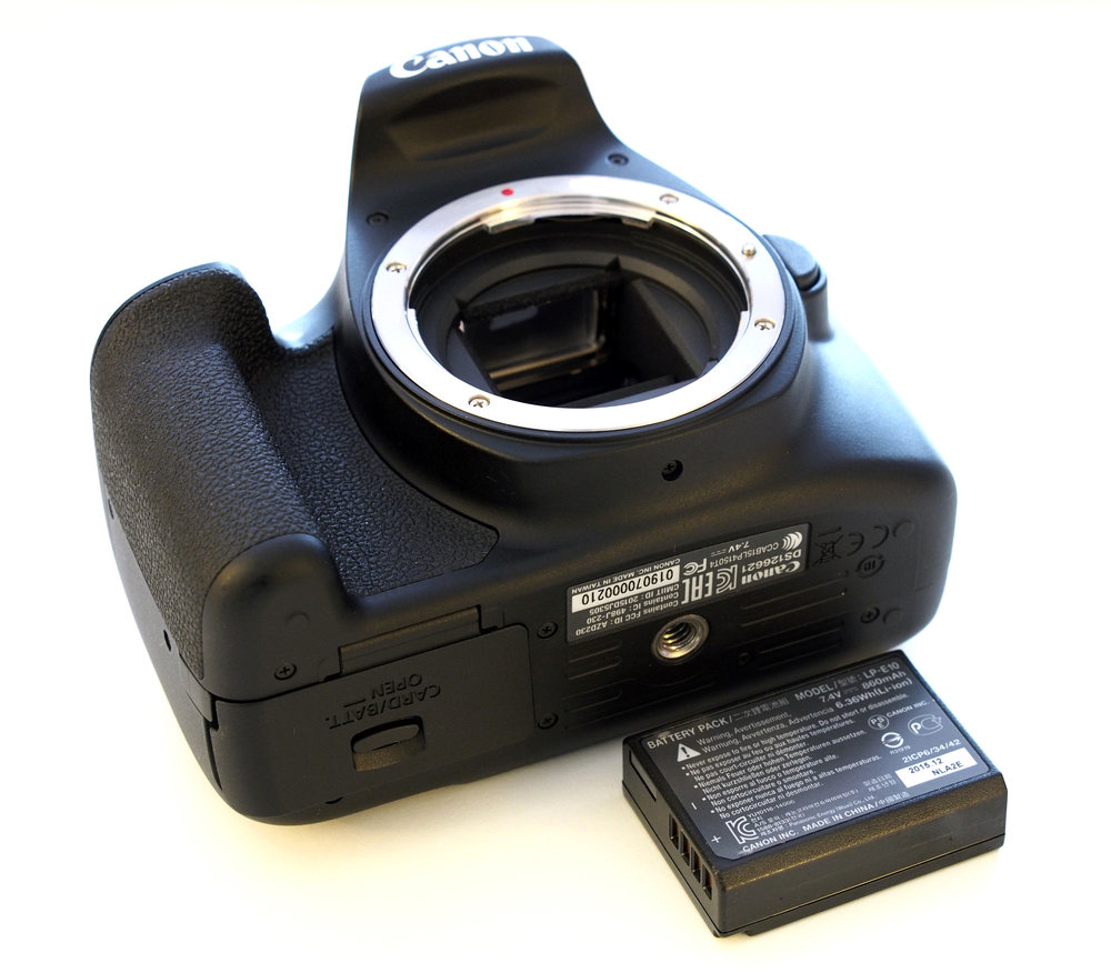 Canon EOS 1200D DSLR Upgrade Arrives With WiFi & NFC For Under £300