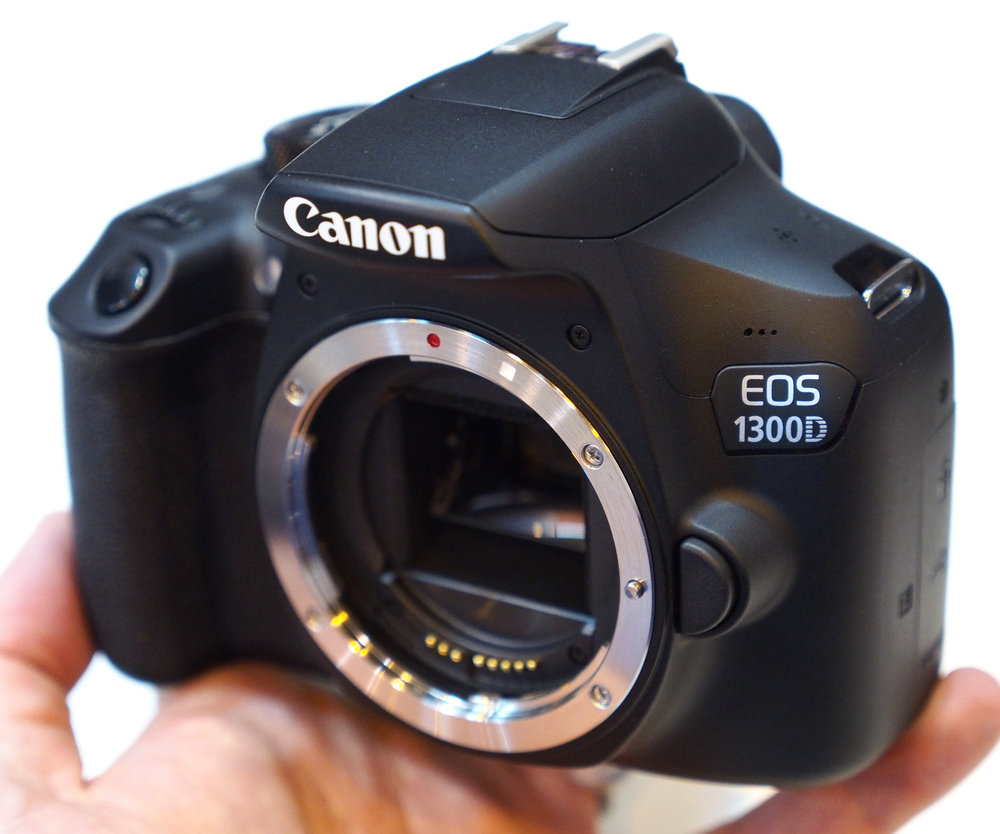 Canon EOS 1300D (Rebel T6) Images