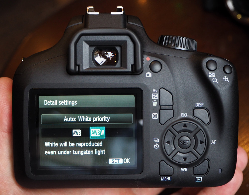 Canon EOS 4000D Images