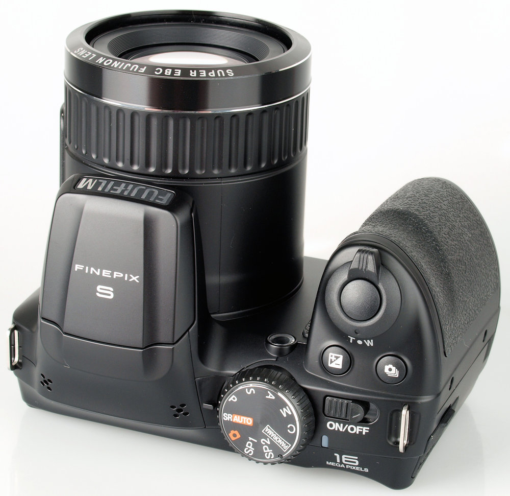 Fujifilm FinePix S4800 Images