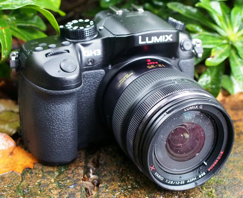 Panasonic Lumix GH3 HandsOn Preview ePHOTOzine