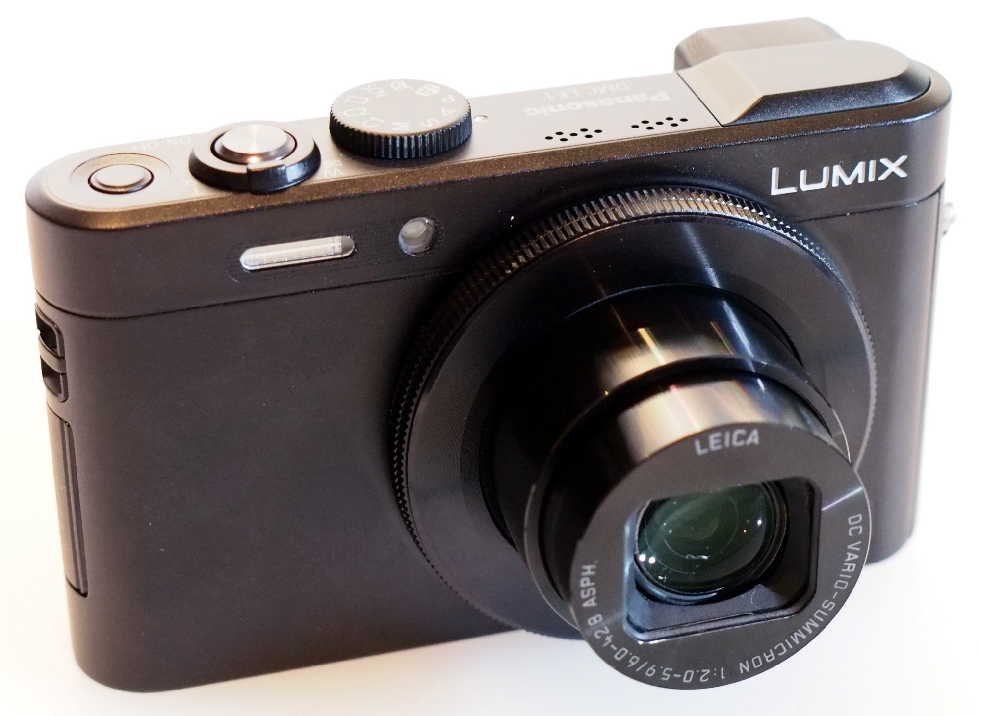 Panasonic Lumix LF1 HandsOn Preview ePHOTOzine