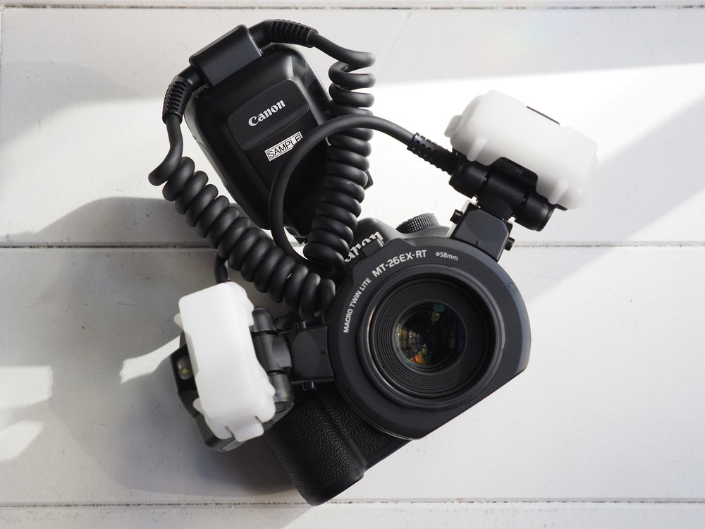 Canon MT26EXRT Macro Twin Lite Images