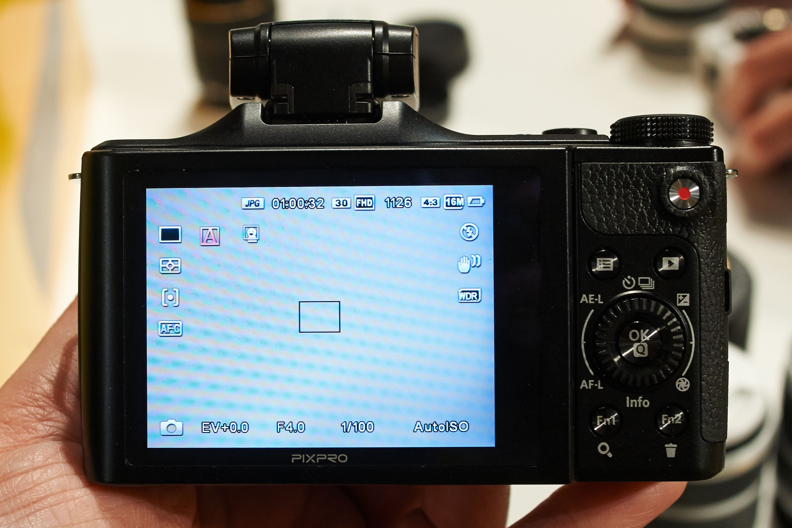 Kodak Pixpro S1 Micro Four Thirds Camera HandsOn Preview ePHOTOzine