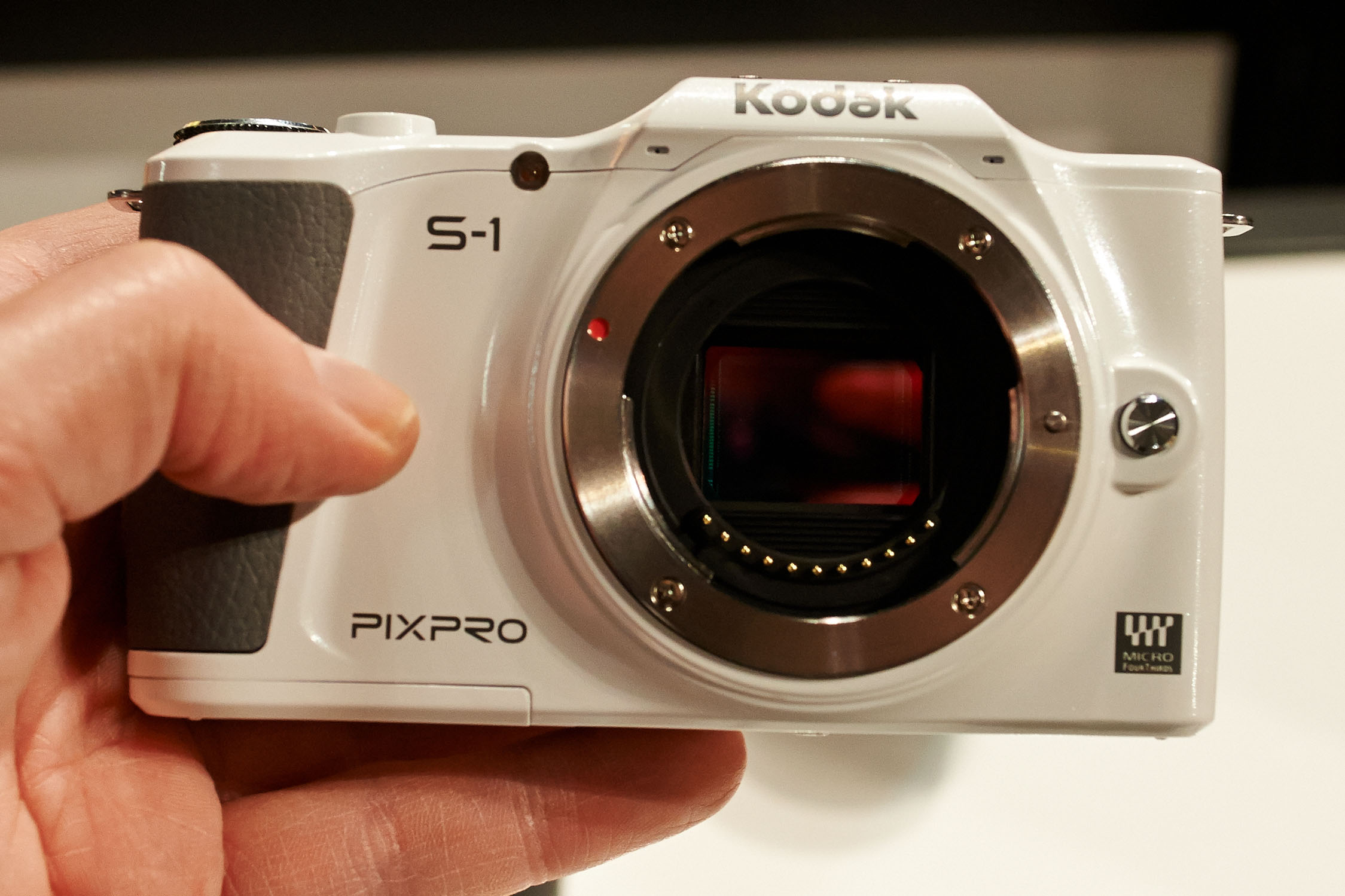 Kodak Pixpro S1 Micro Four Thirds Camera HandsOn Preview ePHOTOzine