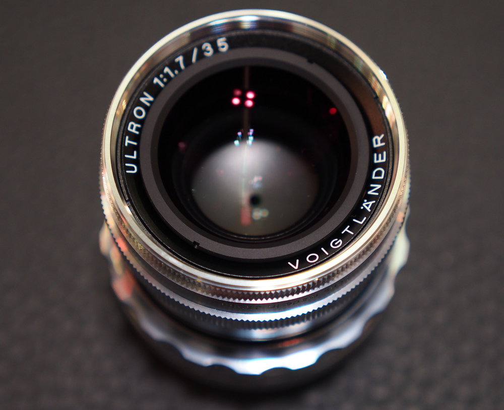 Voigtländer Ultron 35mm F1.7 aspherical lens