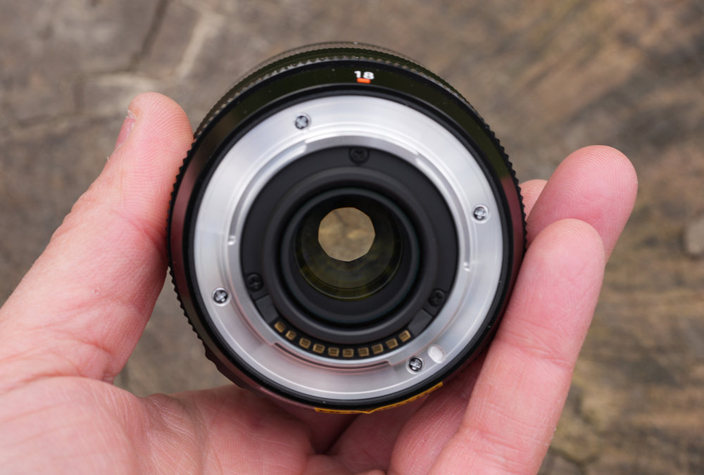 Objectif Fujifilm XF 18mm F/1.4 R LM WR D'occasion + Pare-soleil, Grand Angle
