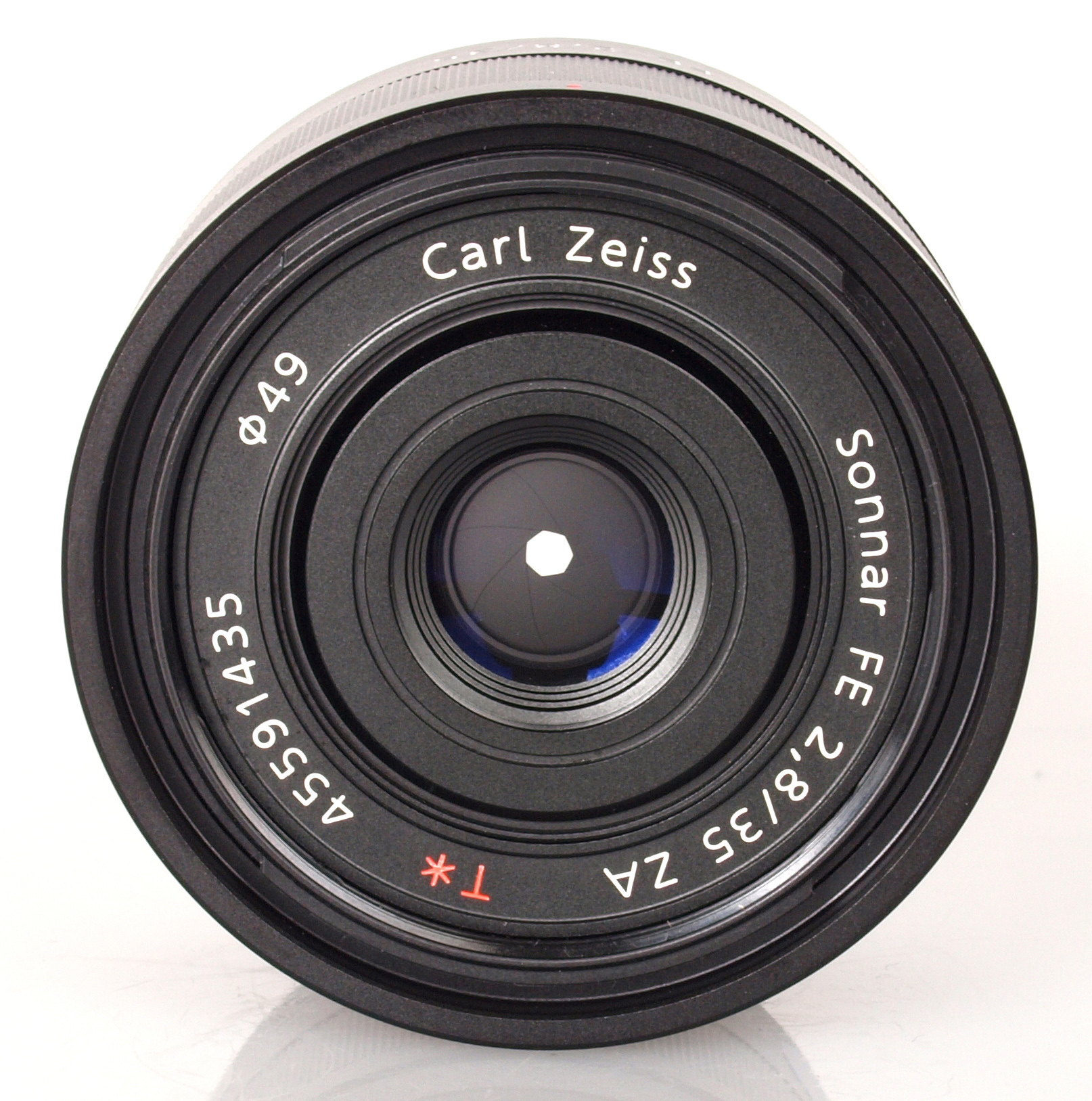 Sony Zeiss Sonnar FE 35mm f/2.8 ZA T* Images