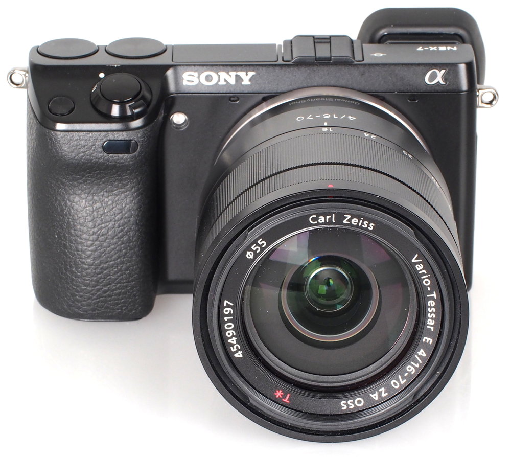 Objectif Sony Vario-Tessar 16-70mm F/4 ZA OSS - Monture E, Grand-angle, Occasion